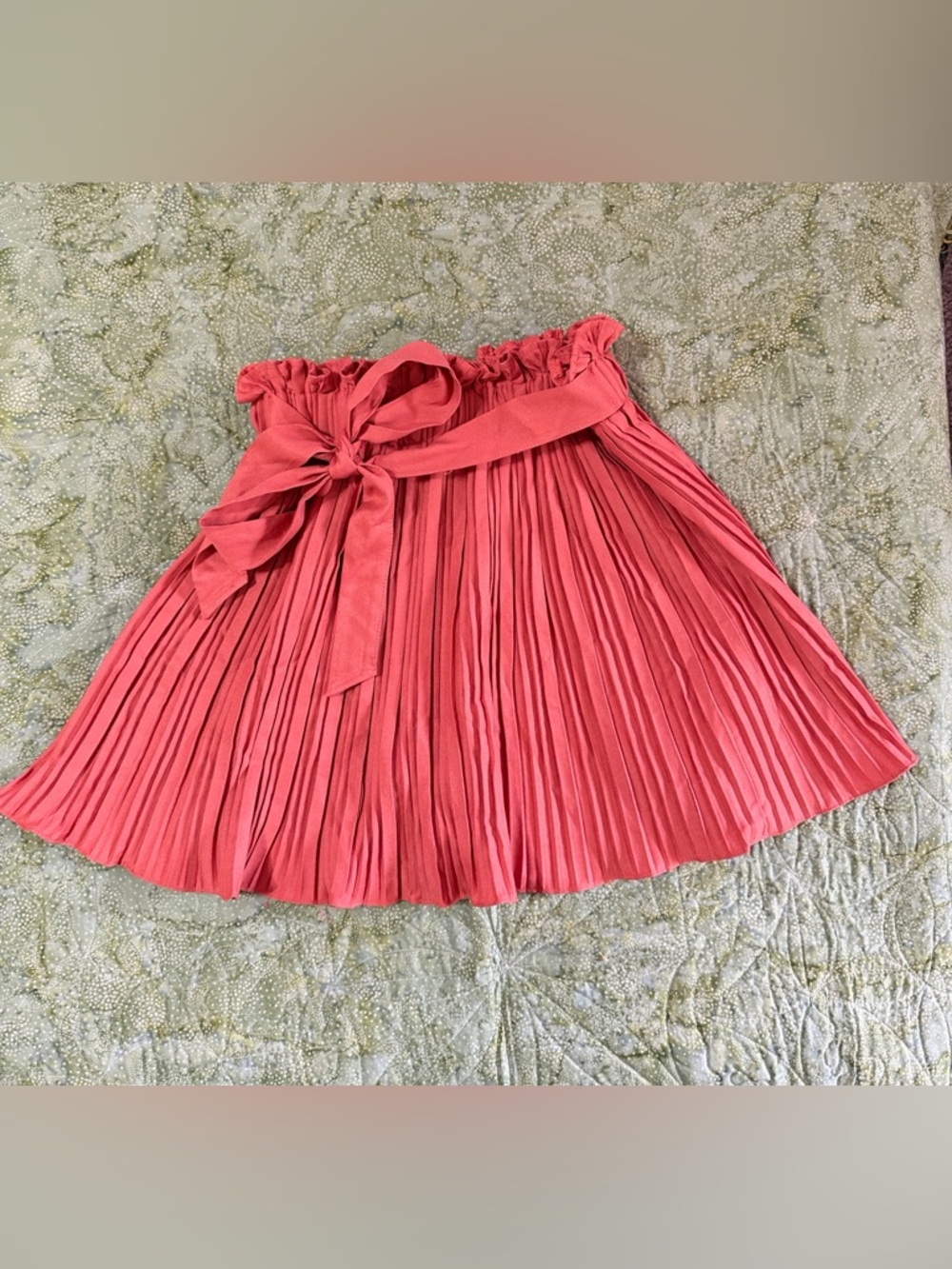 Haute Monde Rust color Pleated Elastic waistband mini skirt size small